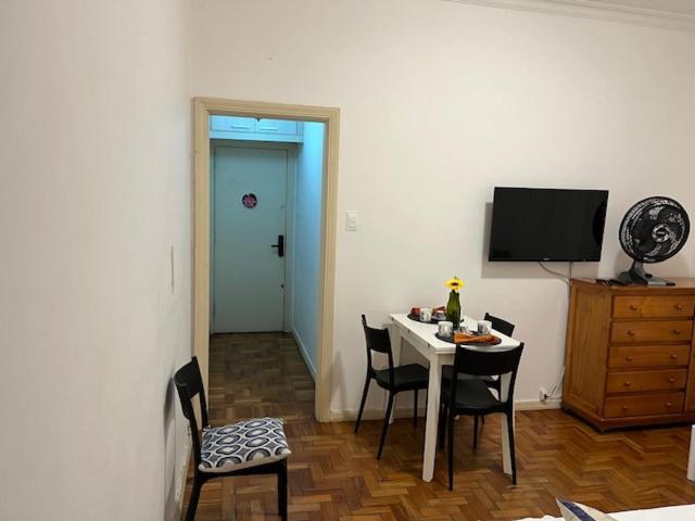 Copacabana Posto 6 Apartment *